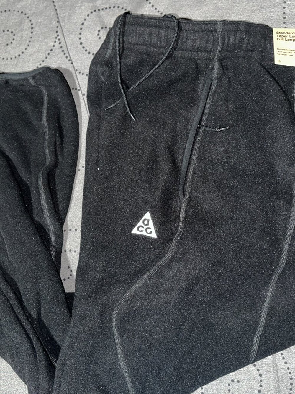 NIKE ACG POLARTEC WOLF TREE #010 BLACK TAPER STANDARD FIT PANTS SIZE MT MEN $125
